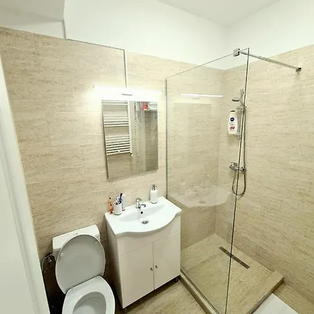 Vladimir Mamaia Nord Apartmán