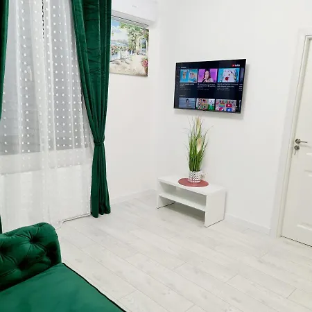 Vladimir Mamaia Nord Appartement *
